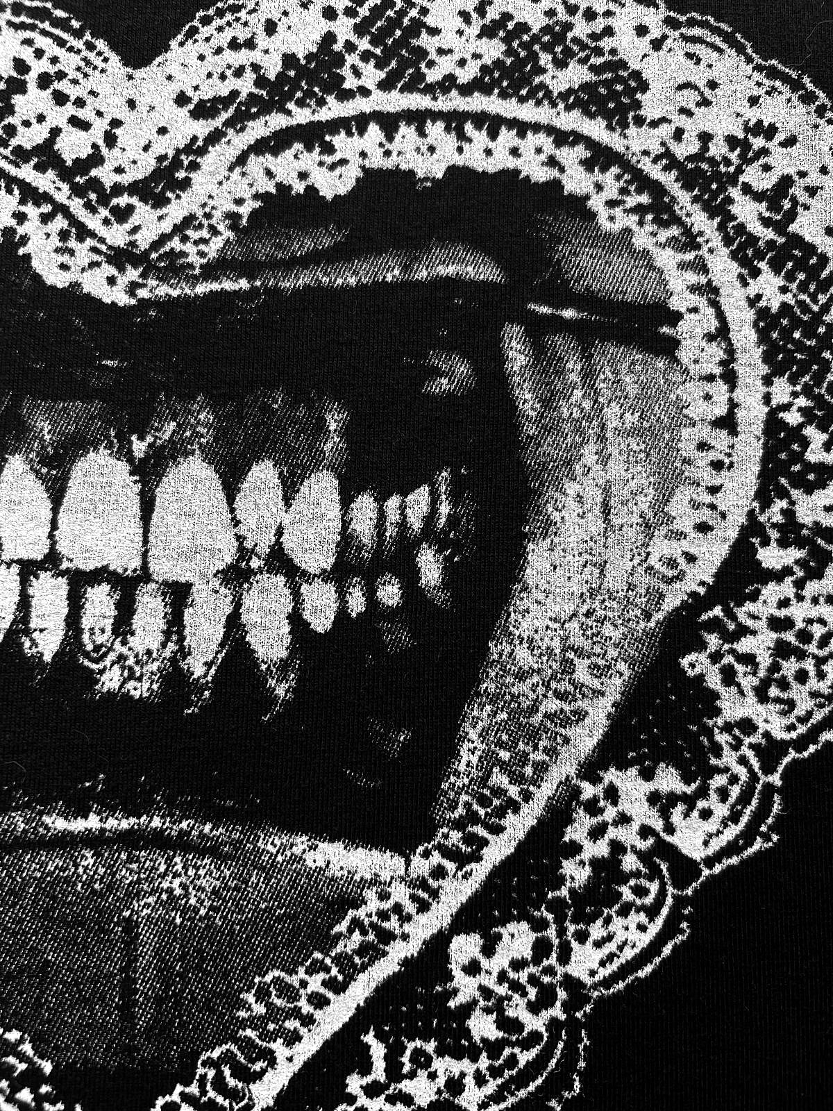 GRIN TEE