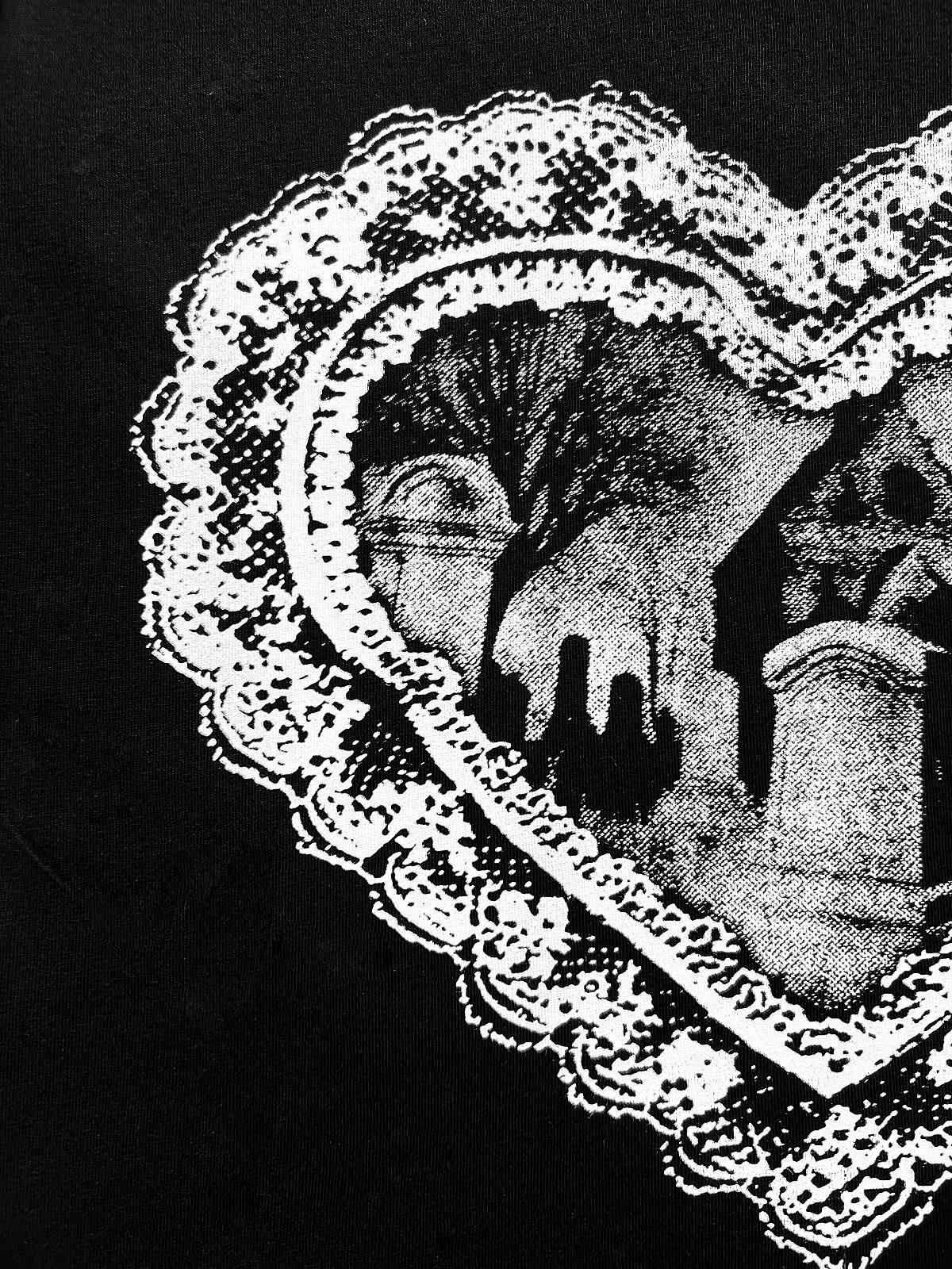 1/1 PIERCED CEMETERY BABY TEE - M