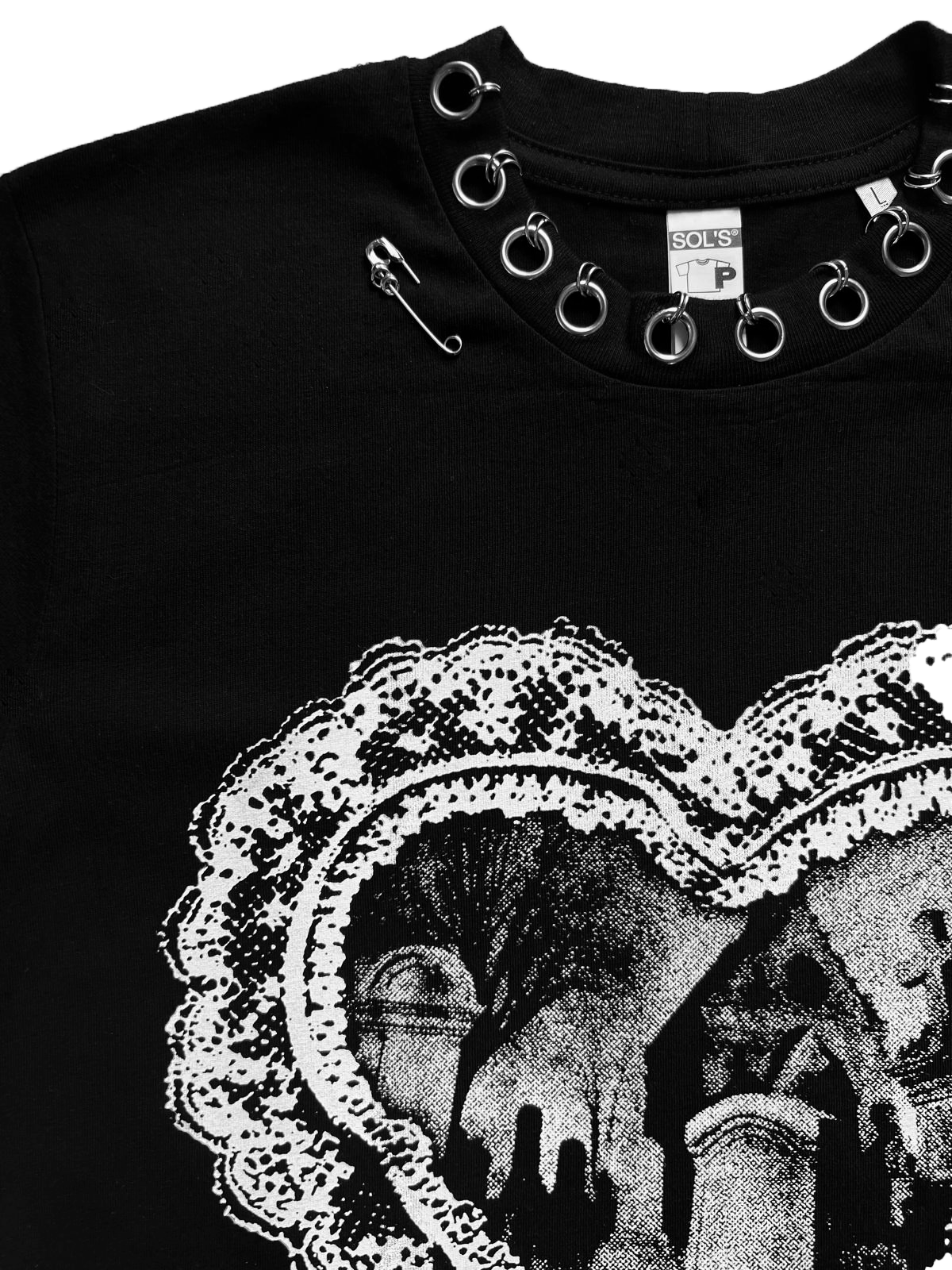 1/1 PIERCED CEMETERY TEE - L