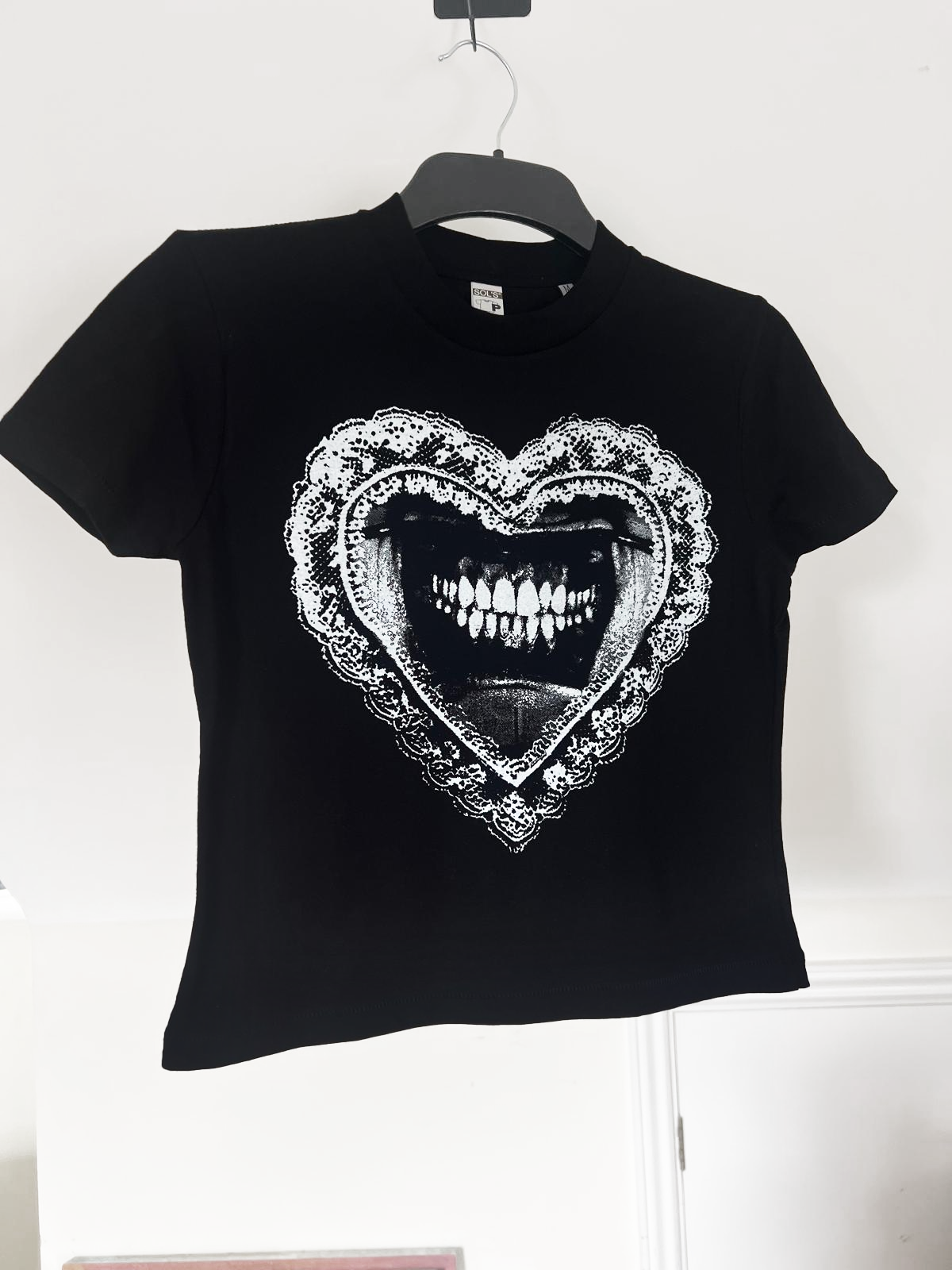 GRIN TEE